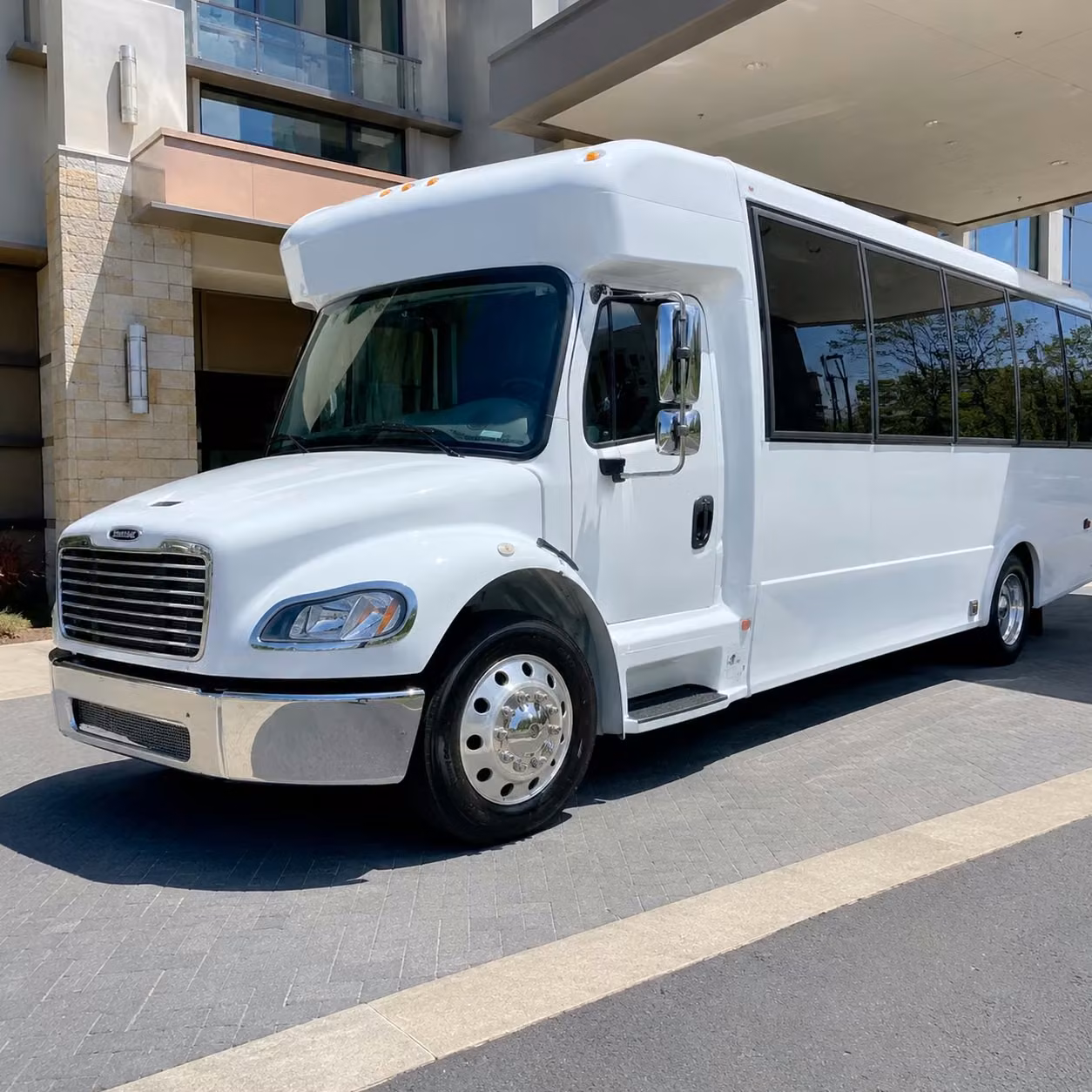 18 passenger minibus