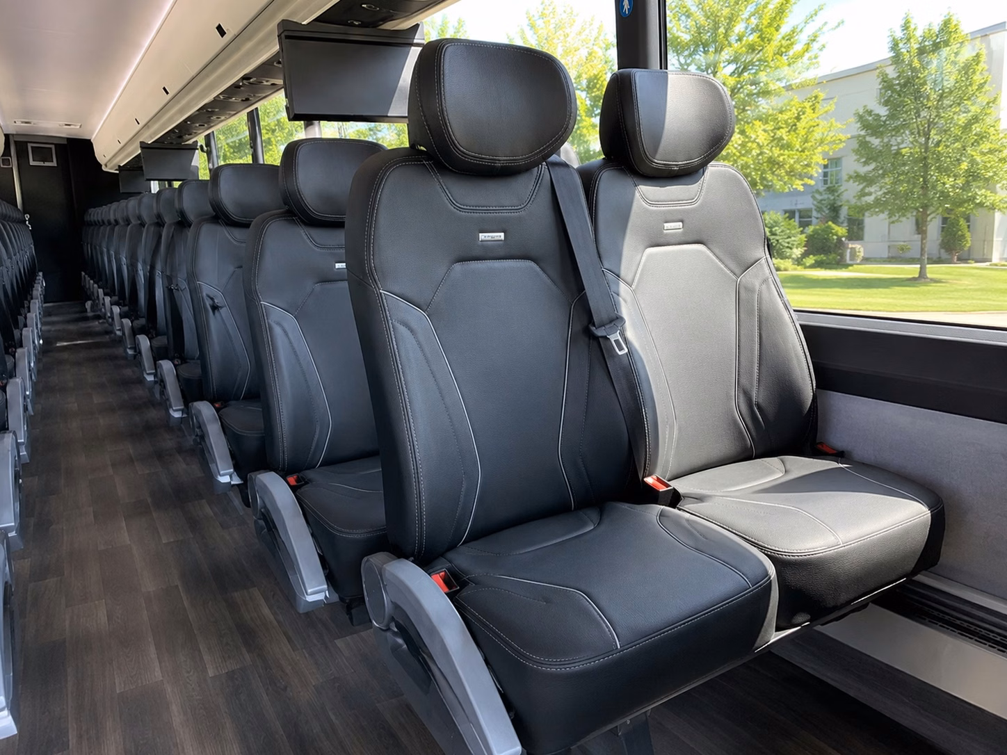 bridal party transportation in meridian that keeps everyone together and on time