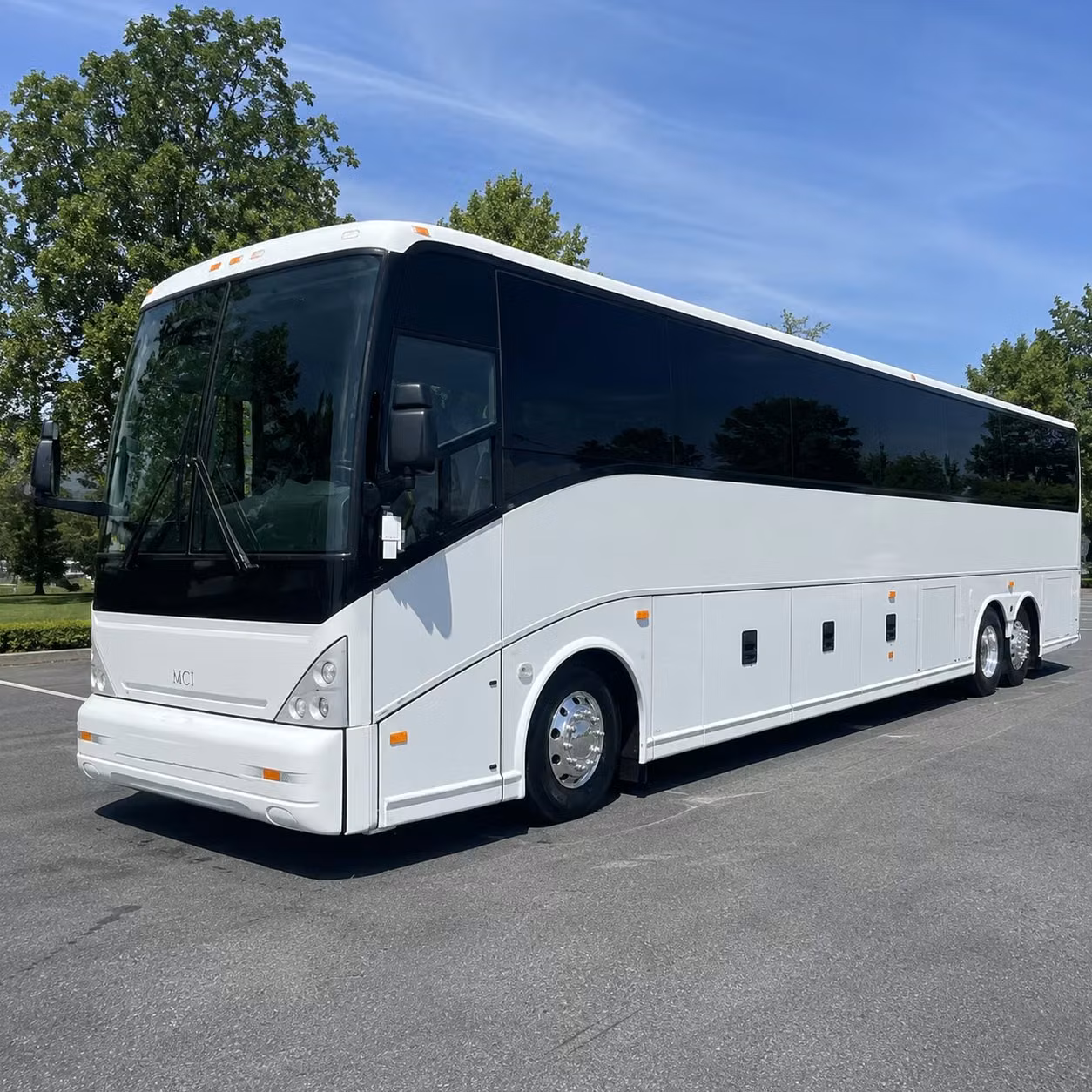 bus rental options for meridian trips