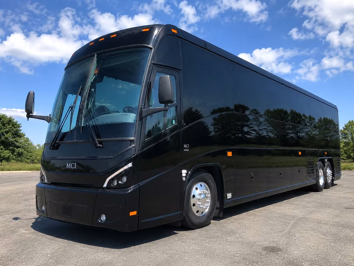 meridian school groups can ride to the discovery center of idaho in comfort