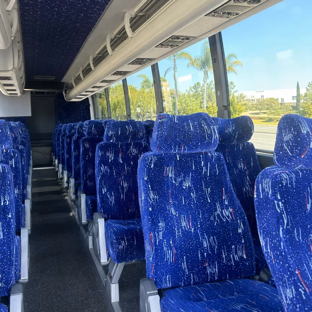 multi day charter bus rentals for meridian groups traveling across the pacific northwest